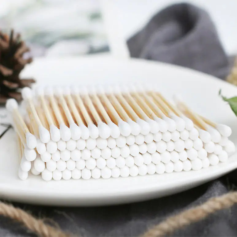 🌿 The "Eco-Glow" Bamboo Cotton Swabs (100 or 200-Count) | Sustainable Beauty Essentials