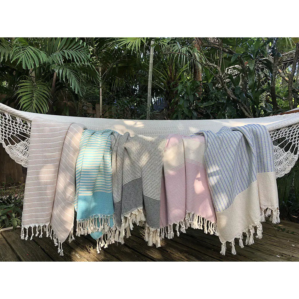 Plush Wavy Turkish Towels: 100% Natural Fiber Hammam Towels- Quick-Dry, Ultra-Absorbent, Eco-Friendly